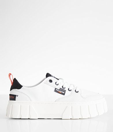 Palladium Pallatower Lo Leather Sneaker front view