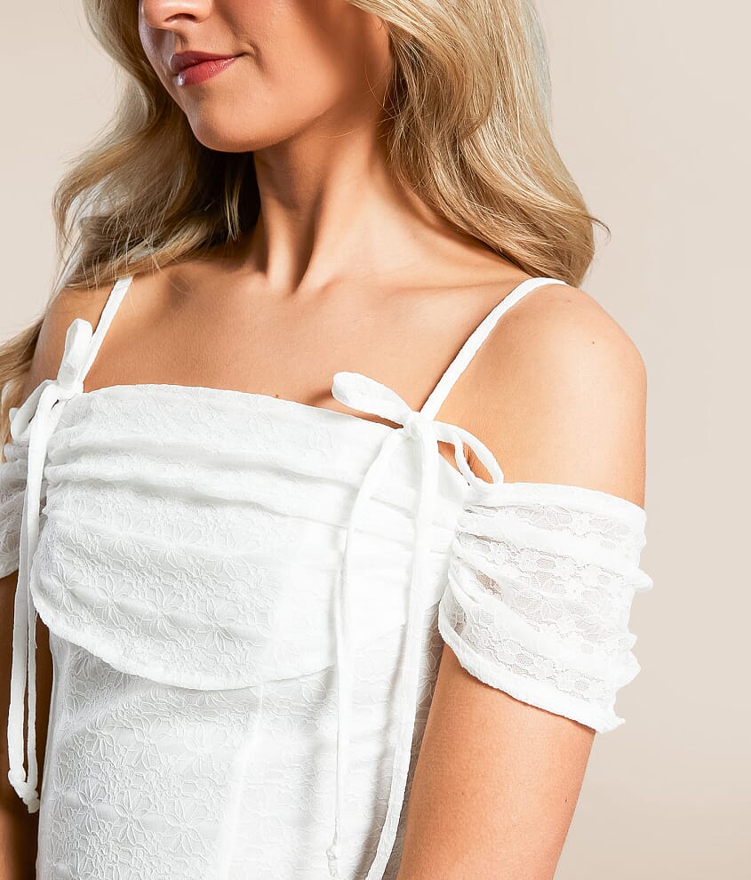 Floral Lace Cold Shoulder Top - thumbnail 3