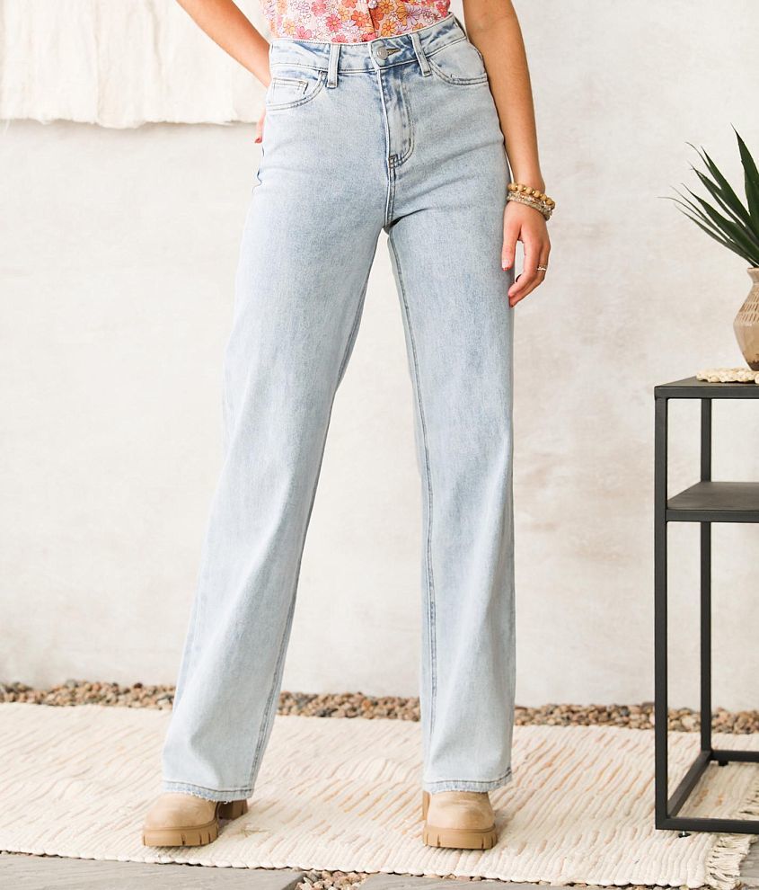 Ultra High Waist Wide Leg Fit Jeans