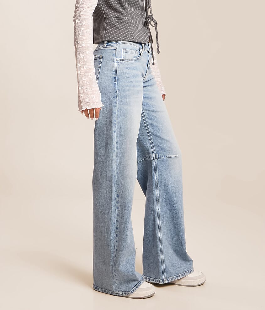Low Rise Barrel Stretch Jean thumbnail 3