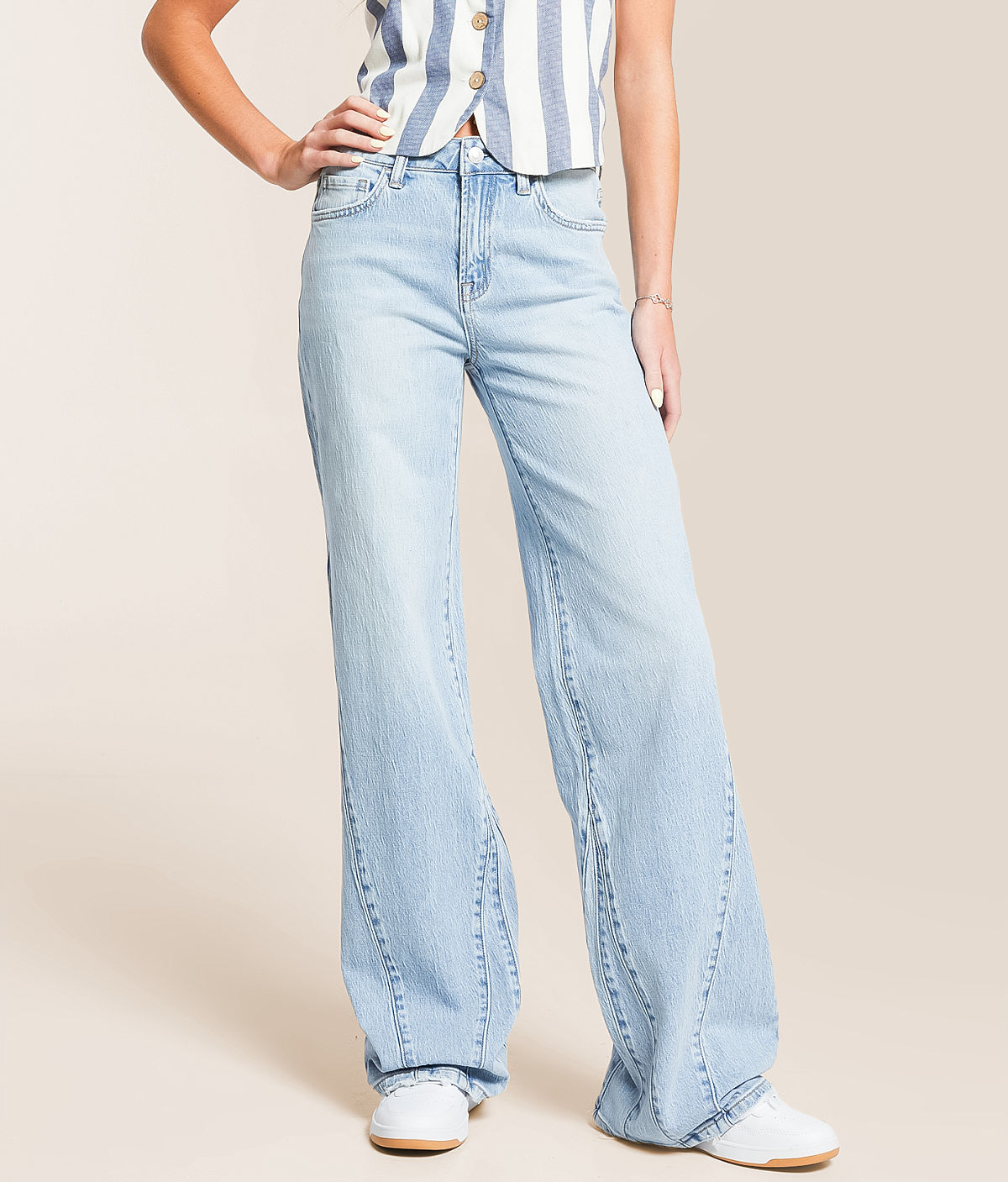 VERVET by Flying Monkey Olivia High Rise Wide Leg Jean — Luminosity by Buckle