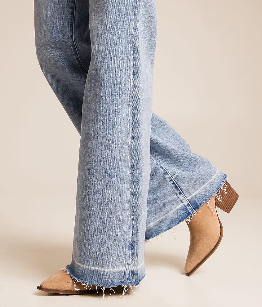 Bella High Rise Flare Stretch Jean