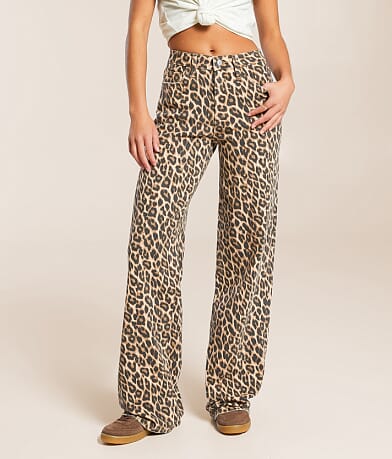 VERVET Kris Leopard Baggy Wide Leg Stretch Jean front view