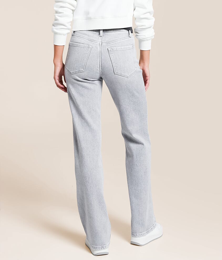 Evie Classic Straight Stretch Jean - thumbnail 3