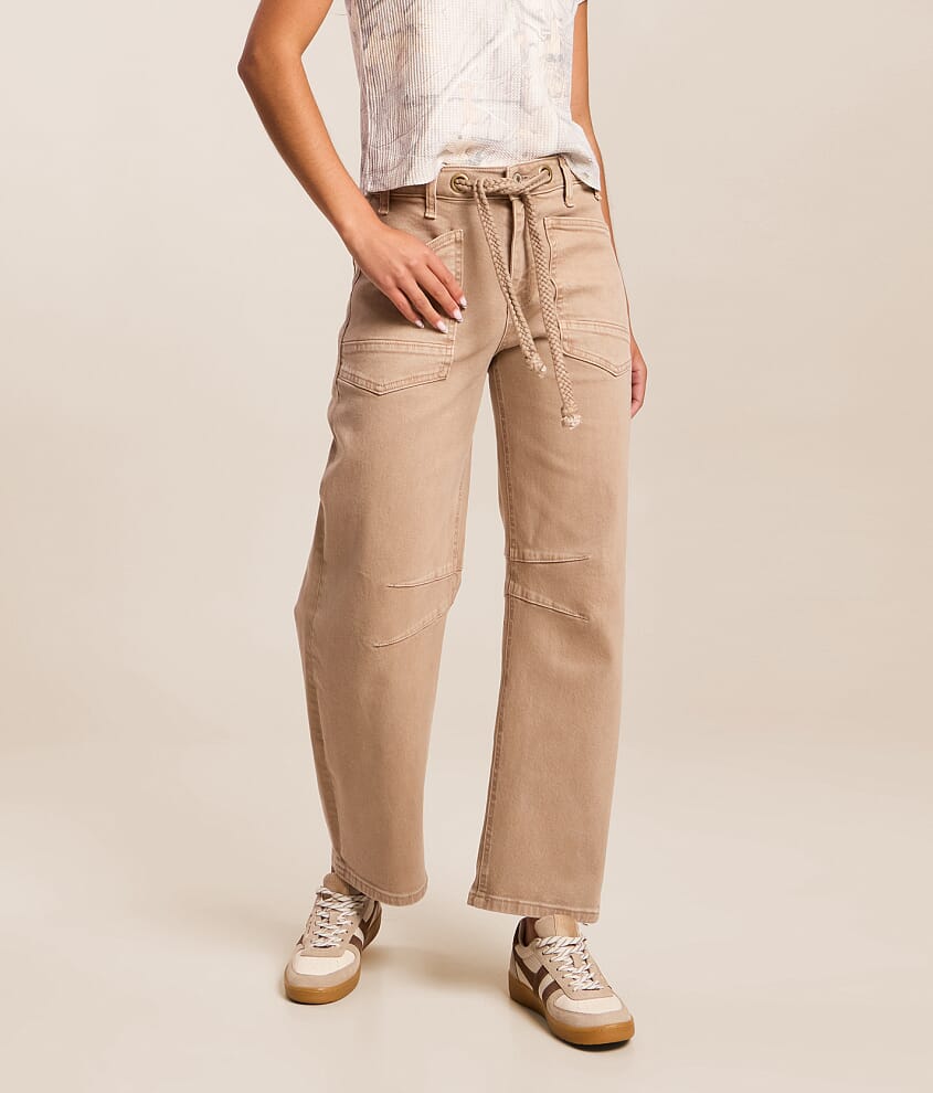 Olivia Barrel Stretch Jean