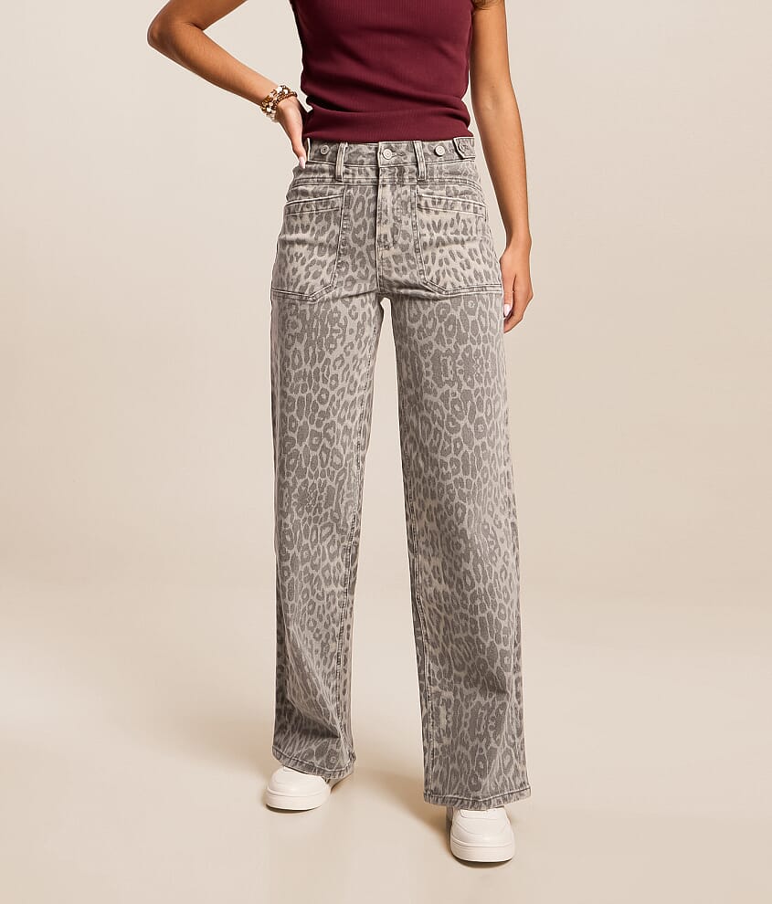 Olivia Leopard Wide Leg Stretch Jean - thumbnail 2