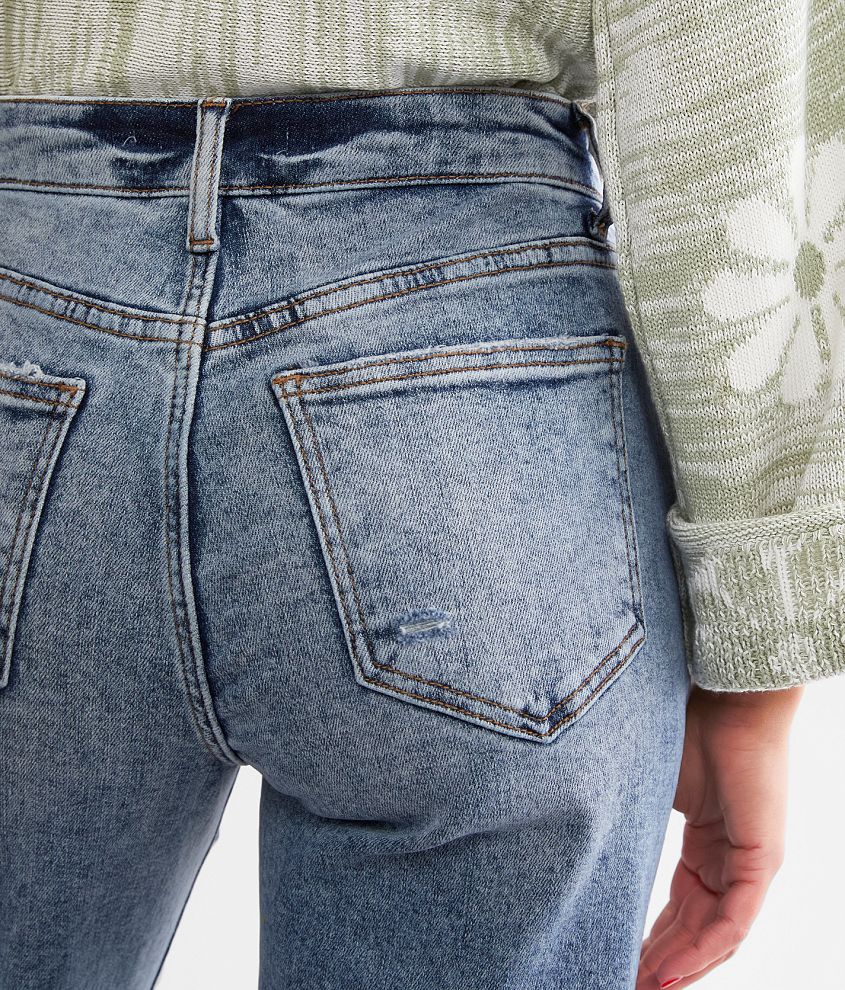 The Wide Leg Jean