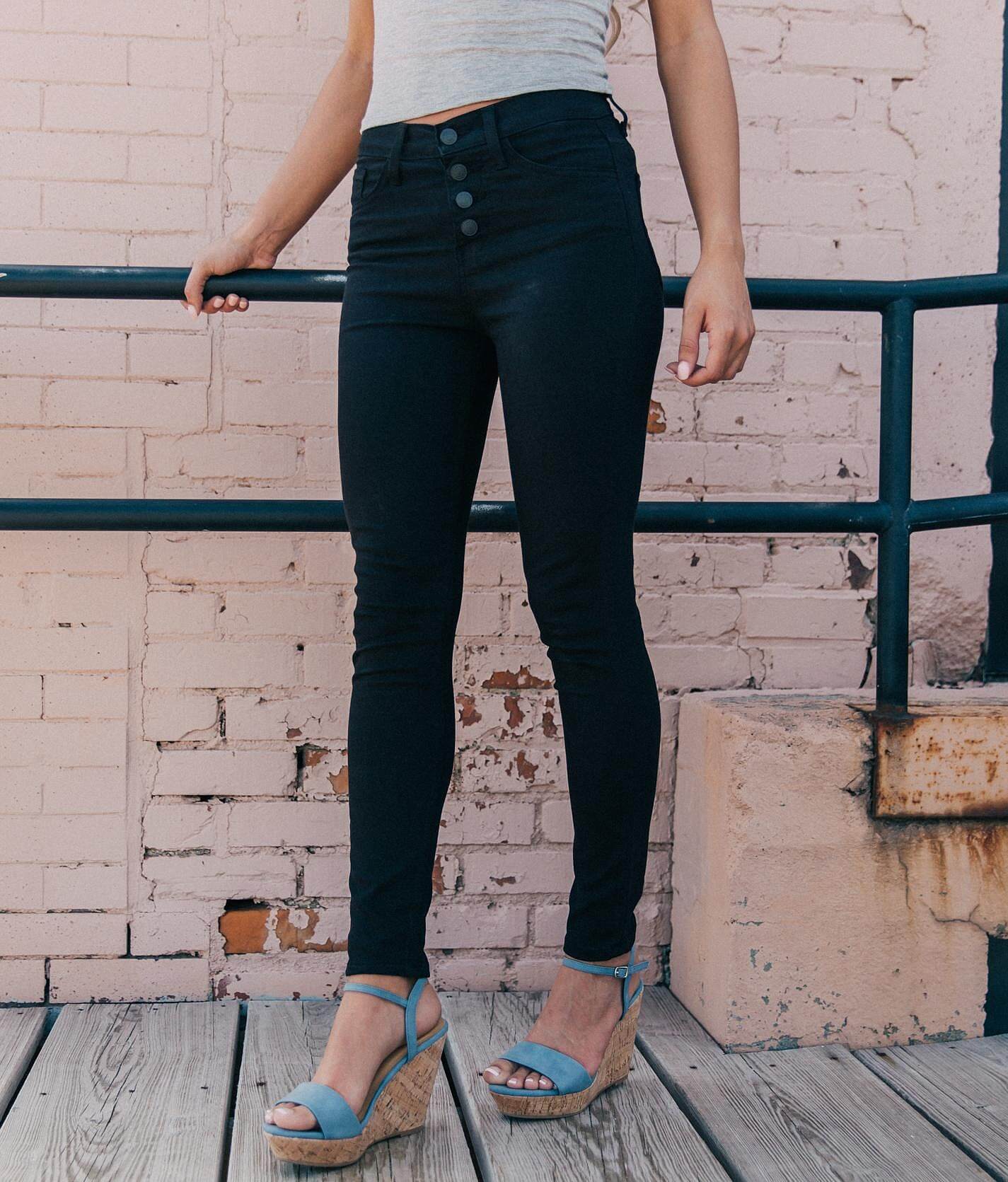 buckle flying monkey