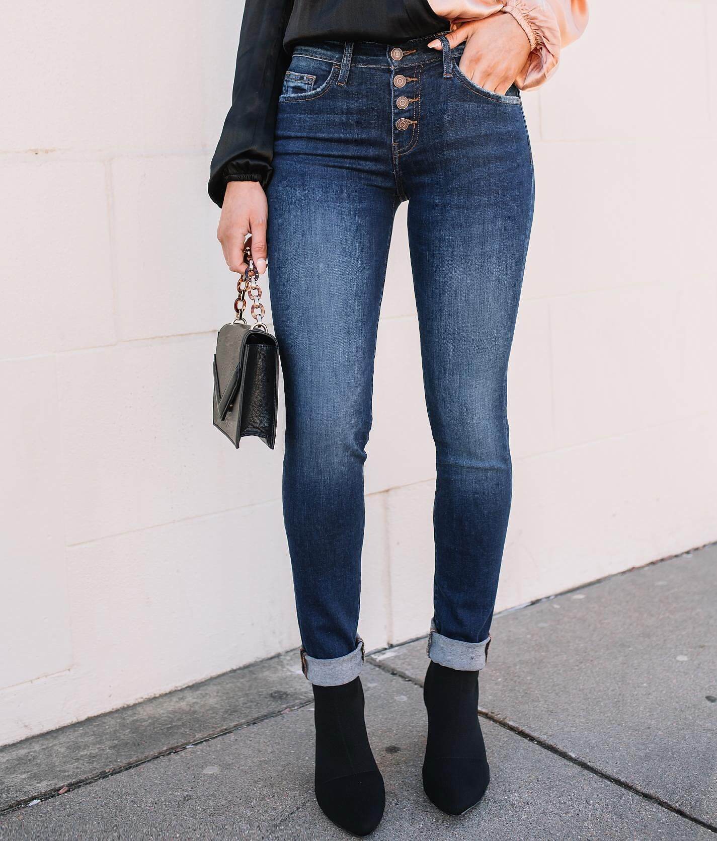 buckle flying monkey