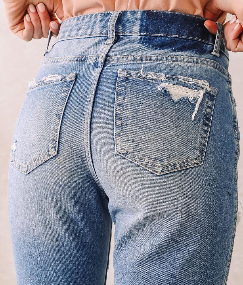 Ultra High Rise Taper Jean