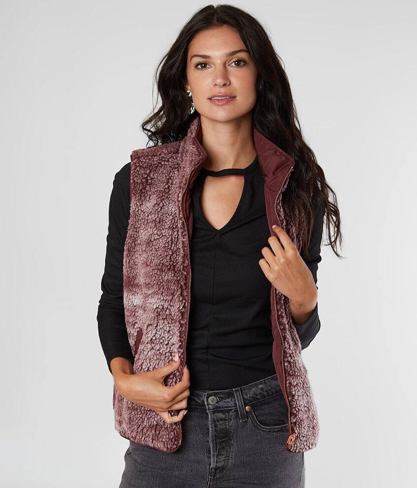 Daytrip Reversible Sherpa Puffer Vest front view