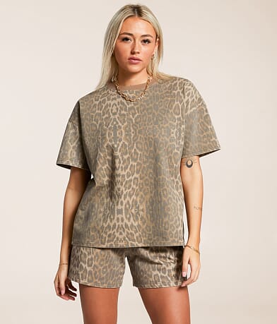 Gilded Intent Cheetah Print T-Shirt FULL_RIGHT_SIDE