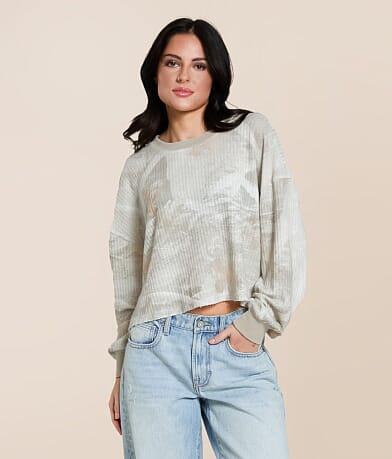 Gilded Intent Camo Waffle Cropped Thermal front view