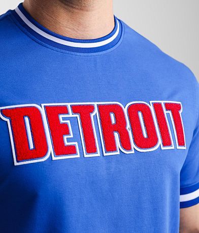 Pro Standard Detroit Pistons Warm Up T-Shirt misc detail 3 view