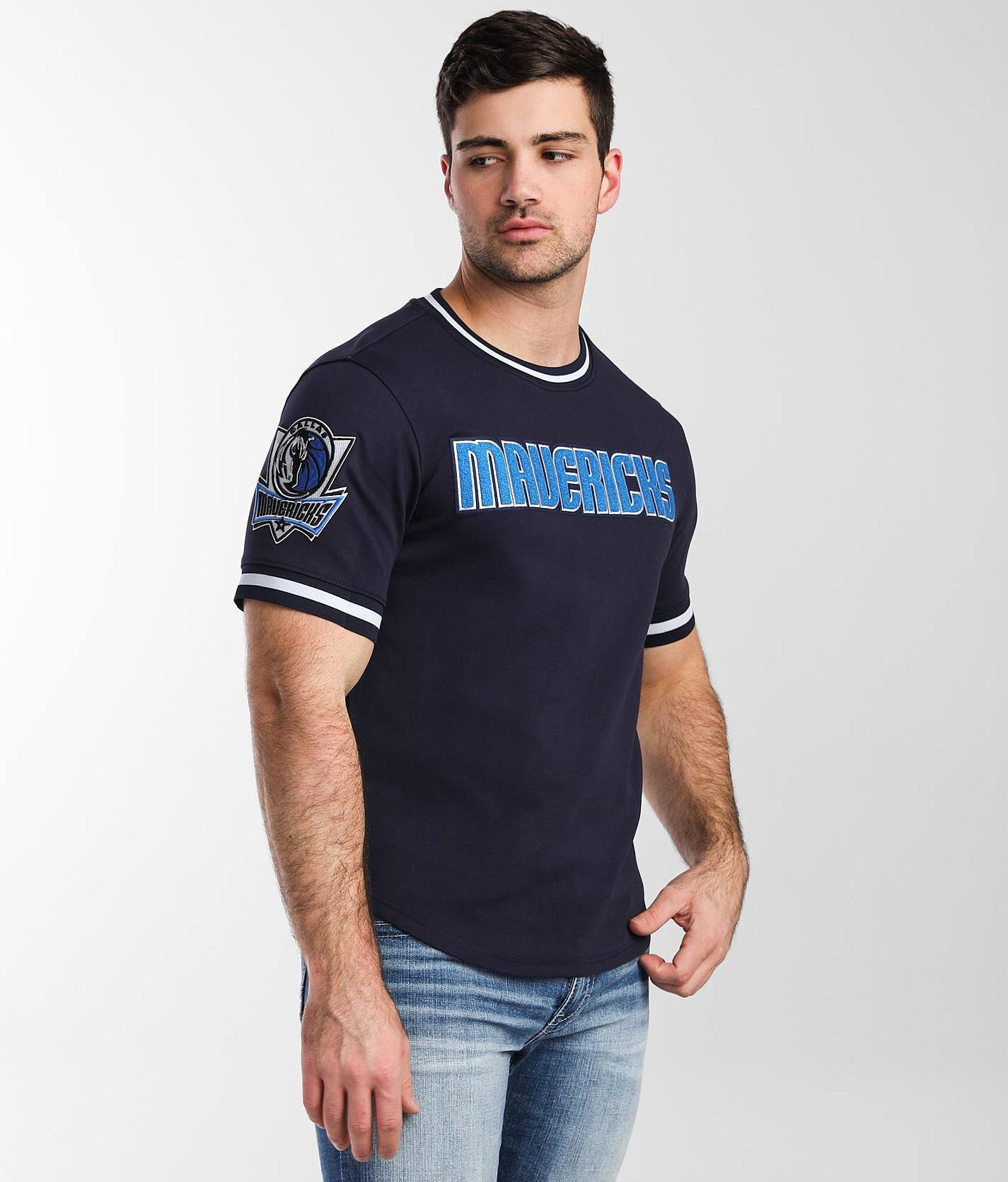 Pro Standard Dallas Mavericks Warm Up T-Shirt - Blue Medium, Men's