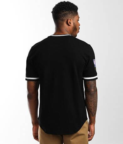 Pro Standard Milwaukee Bucks Warm Up T-Shirt BACK