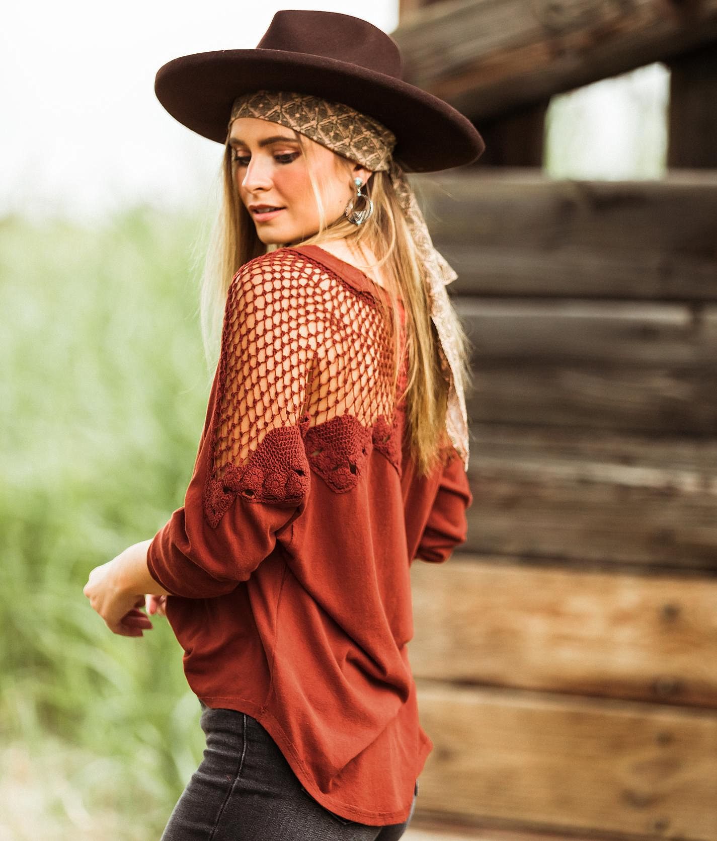 8b231c7815b54f203626992049ee16