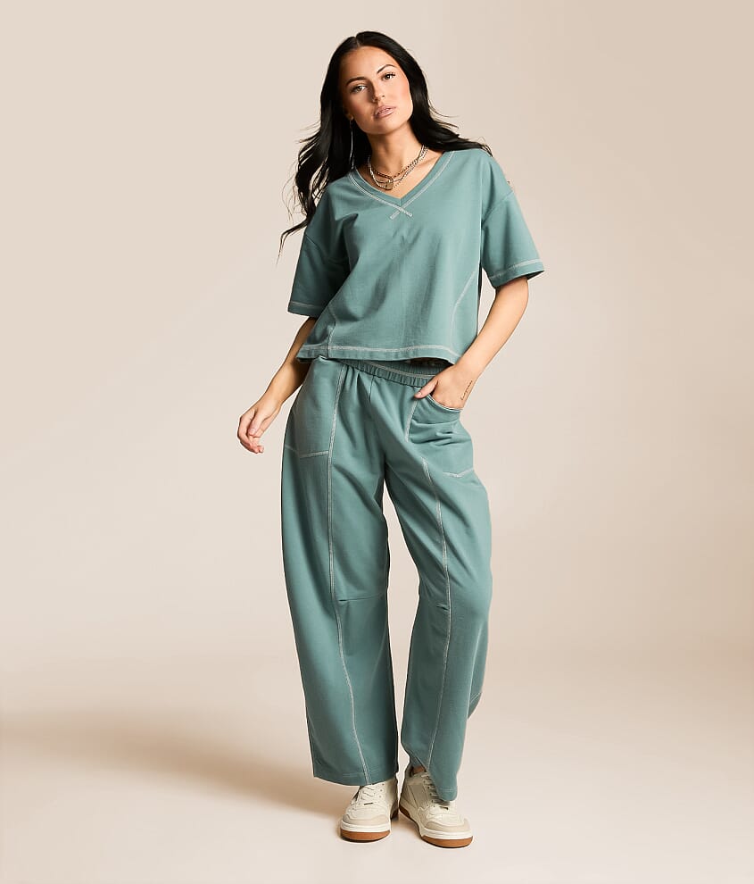 Contrast Stitch Wide Leg Pant