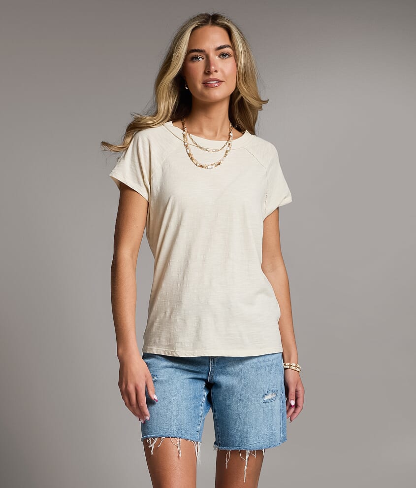 Raw Edge Basic T-Shirt