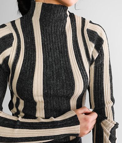 red by BKE Striped Mock Neck Top MISC_DETAIL_1