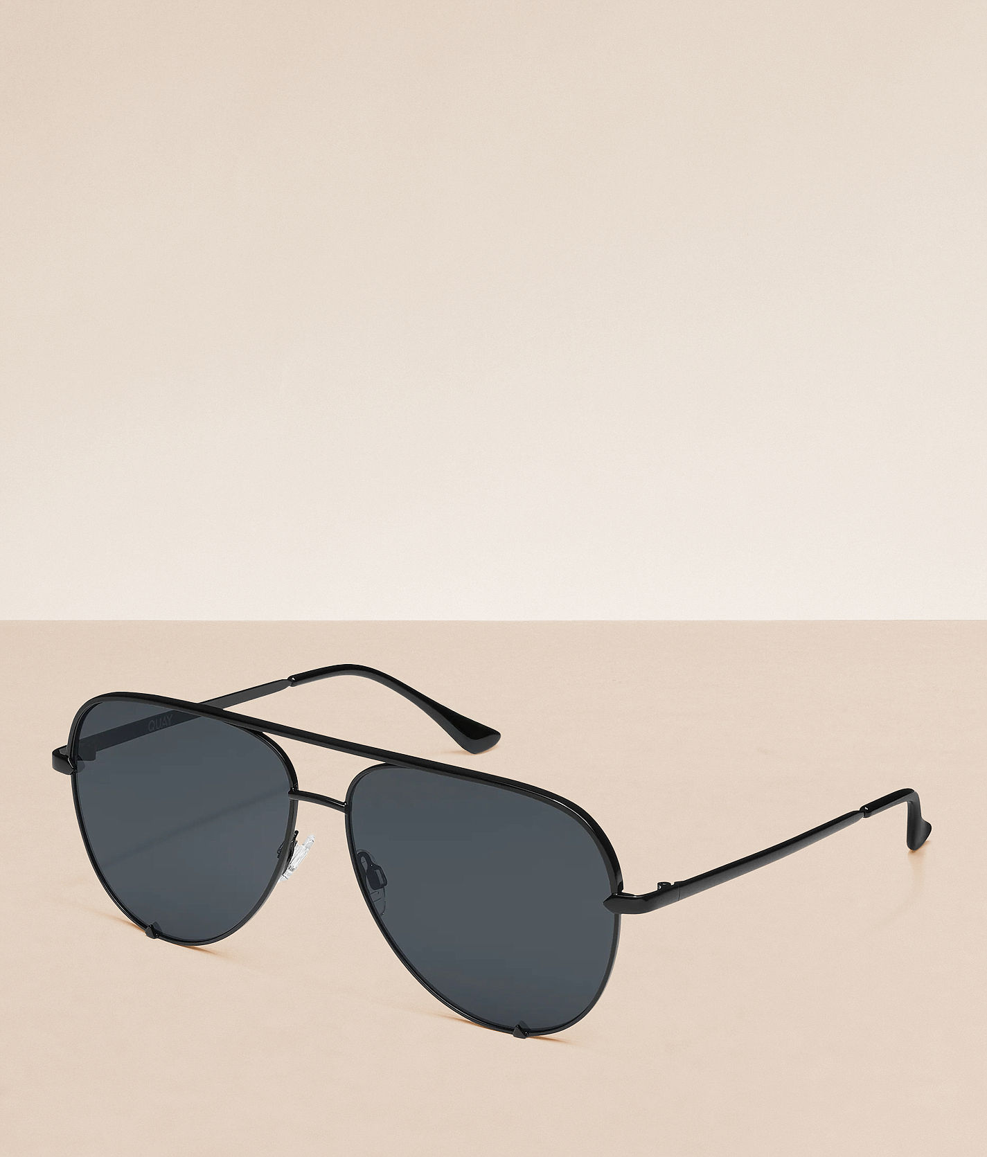 QUAY High Key Extra Large Aviator Sunglasses - Women display picture 2