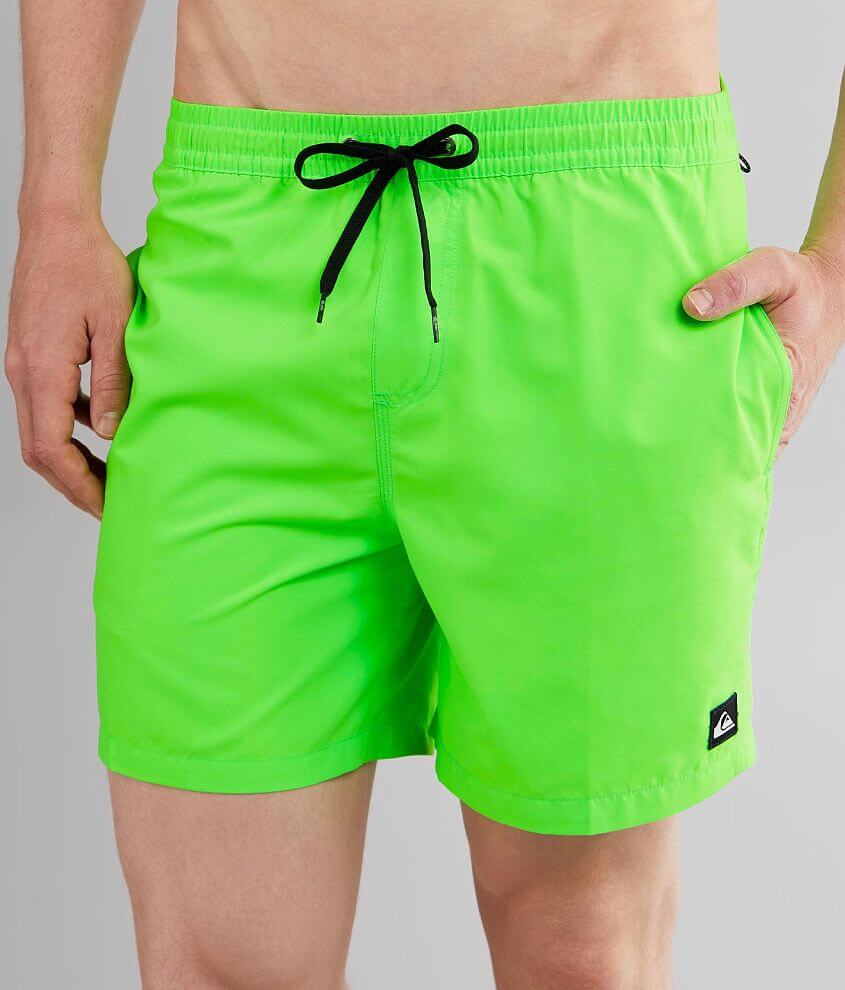 te binden Uitwerpselen aantrekkelijk Quiksilver Everyday Volley Boardshort - Men's Swimwear in Green Gecko |  Buckle