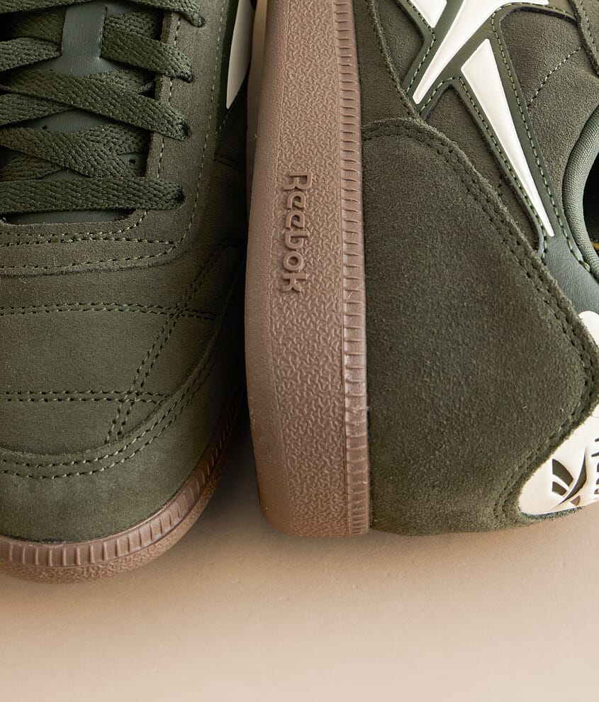 Finale Leather Sneaker