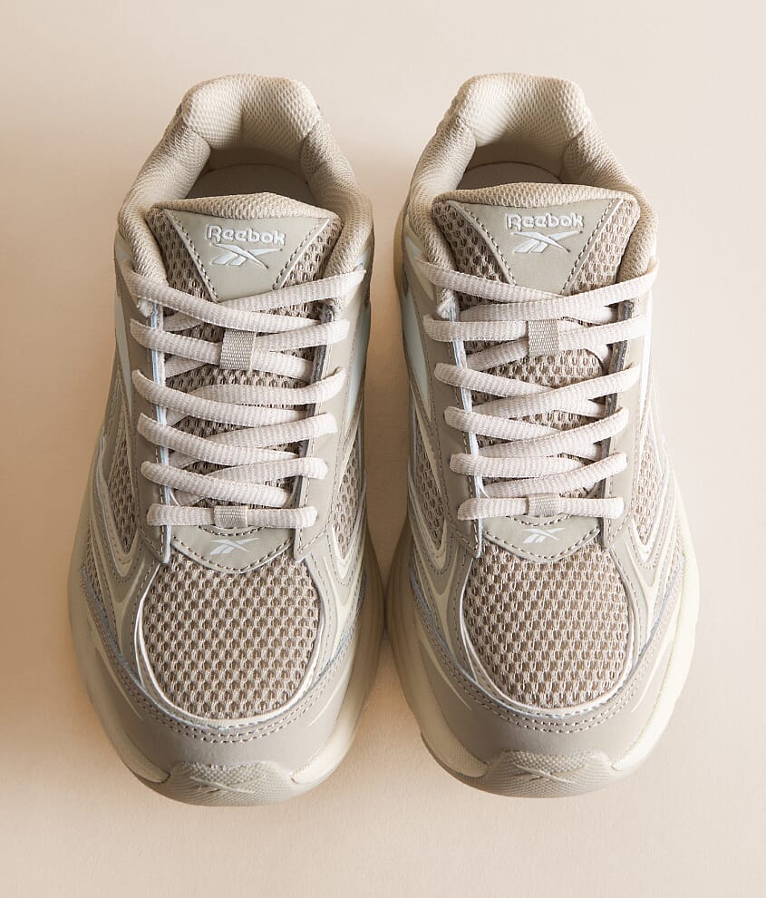 Belwave Leather Sneaker