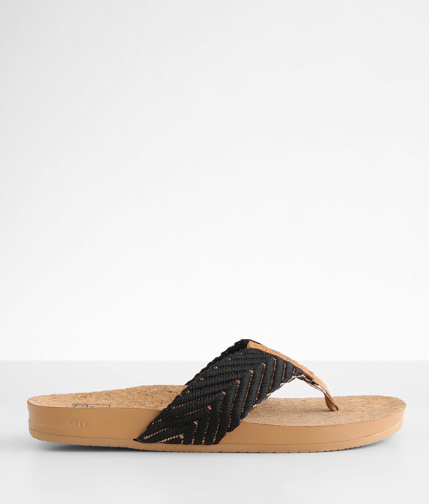 Reef cushion threads hot sale flip flops