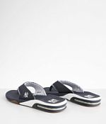 Reef Fanning X MLB New York Yankees Flip - Men display picture 1