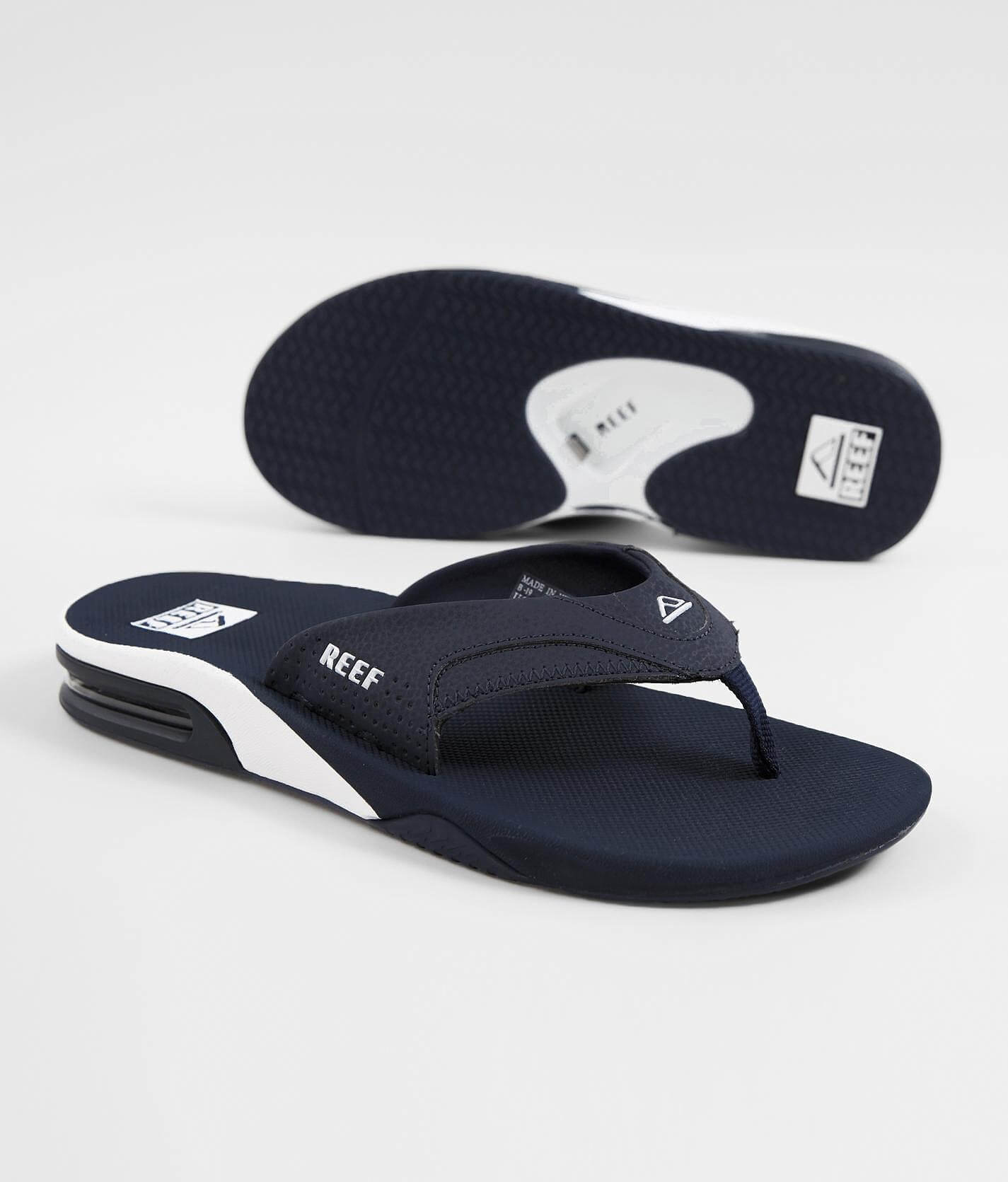 reef fanning navy white