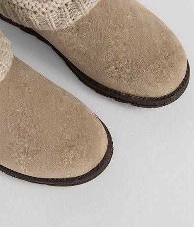 Muk Luks Patti Boot misc detail 2 view