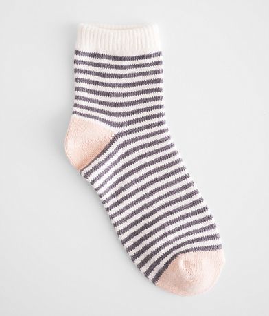 Muk Luks BKE Ankle Socks front view