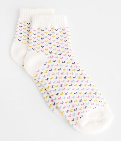 Muk Luks BKE Microfiber Ankle Socks front view