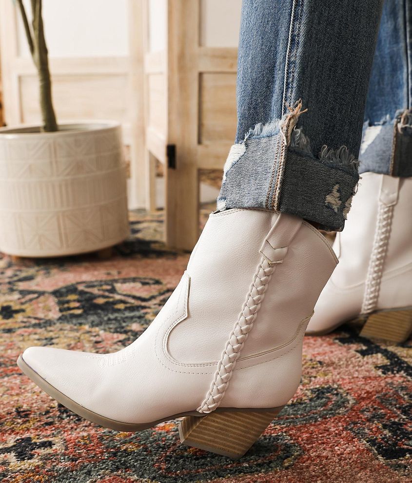 womens western ankle boots