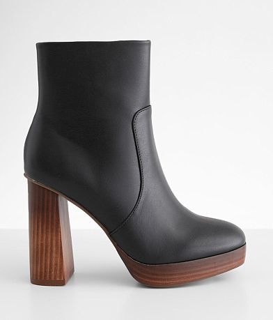 DV by Dolce Vita Marigold Ankle Boot misc detail 1 view