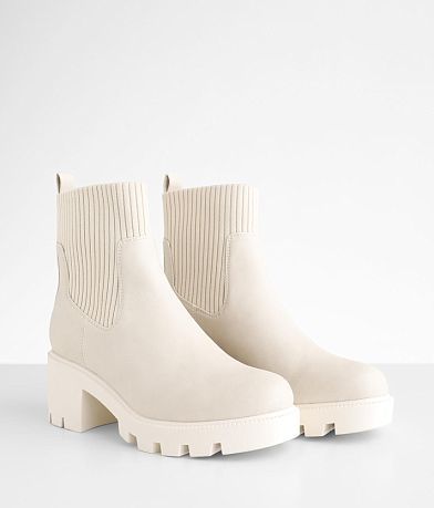 DV by Dolce Vita Nanda Lug Chelsea Boot MISC_DETAIL_2