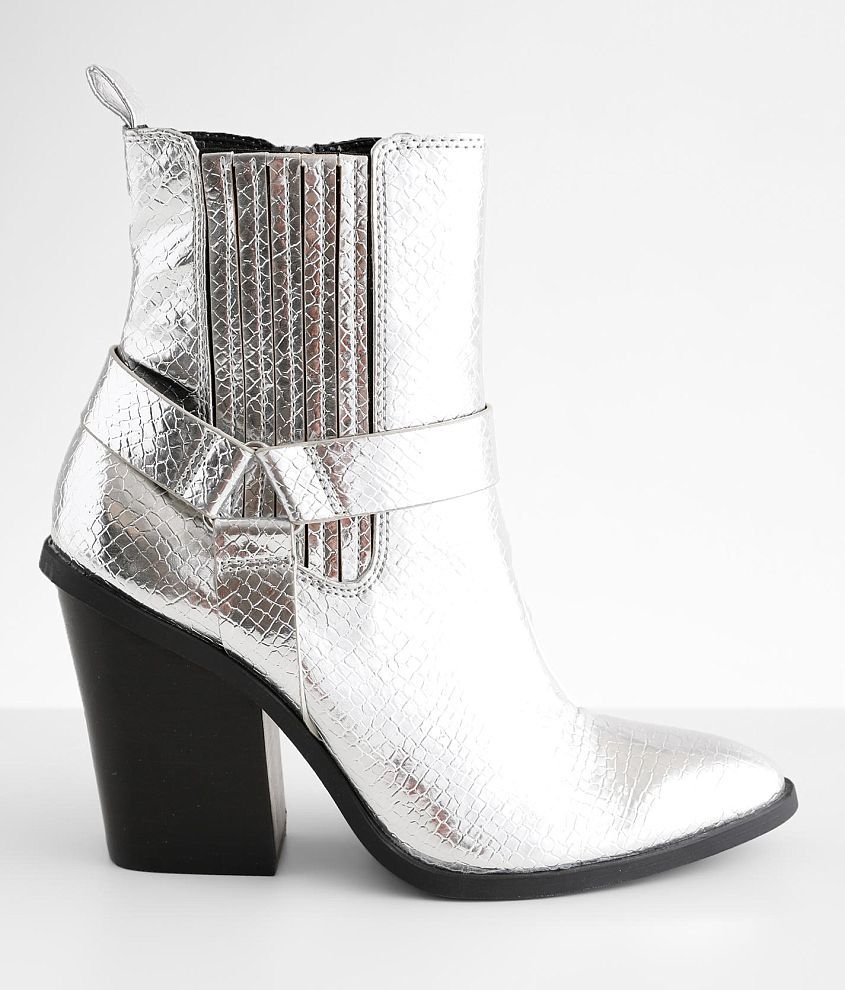DV by Dolce Vita Nilano Metallic Ankle Boot front view