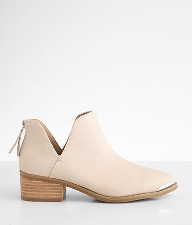 DV by Dolce Vita Wendee Ankle Boot MISC_DETAIL_1