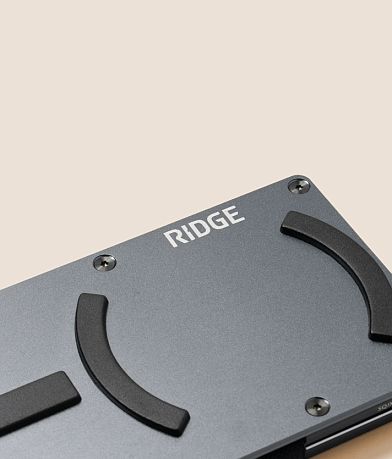 The Ridge Magsafe Wallet misc detail 1 view