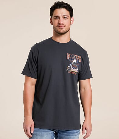 Ripple Junction&#174; Hooters&#174; Half Marathon T-Shirt FULL_RIGHT_SIDE