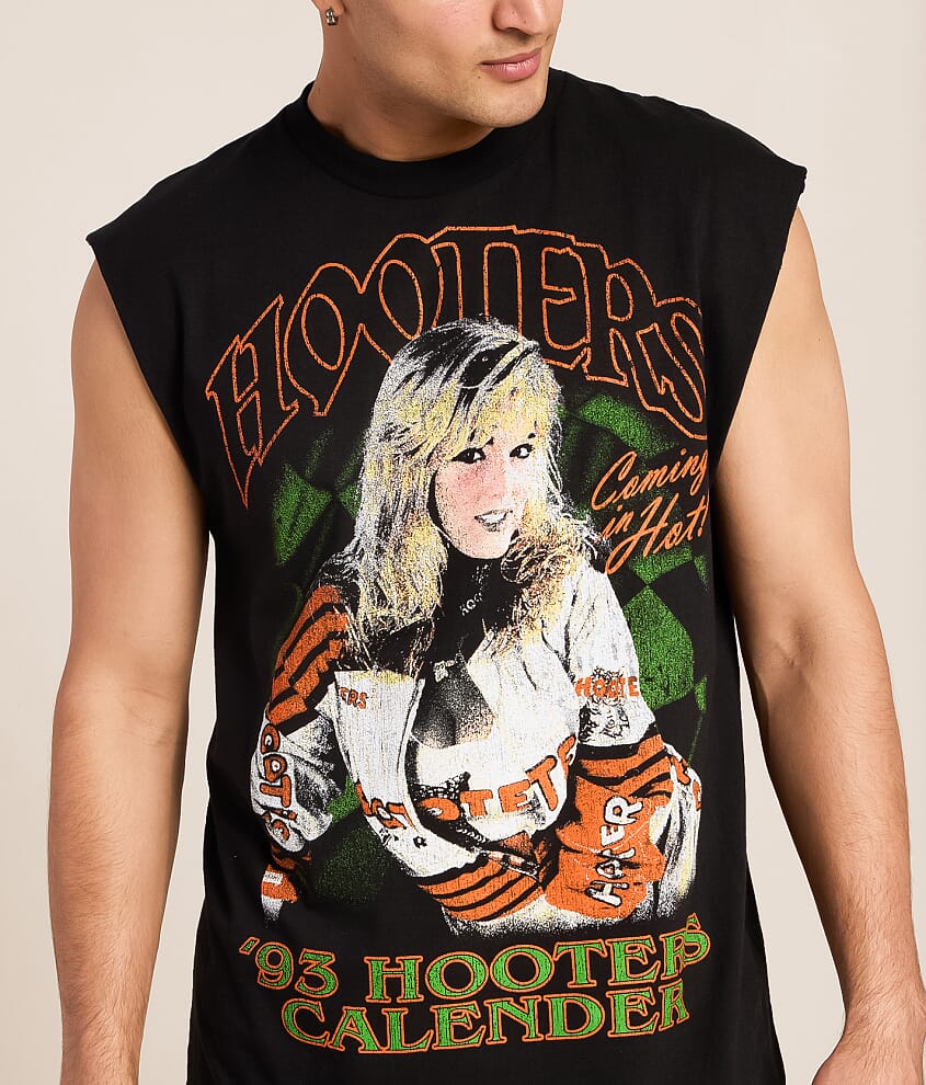 Hooters 93 Muscle Tank Top