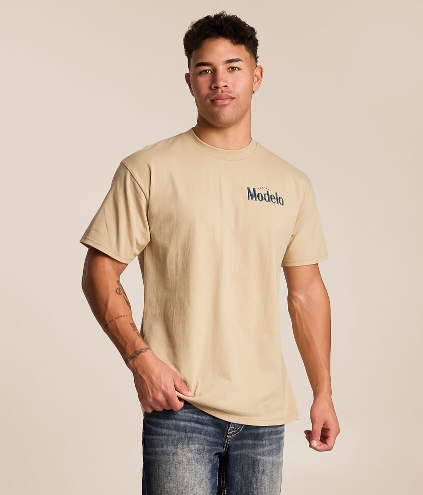 Modelo Jumbo Fight T-Shirt