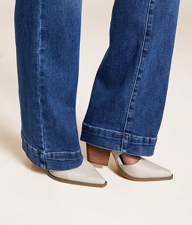 Risen Mid-Rise Boot Stretch Jean misc detail 1 view