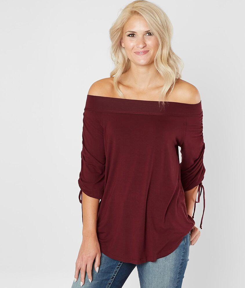 red by BKE Raw Edge Off The Shoulder Top front view