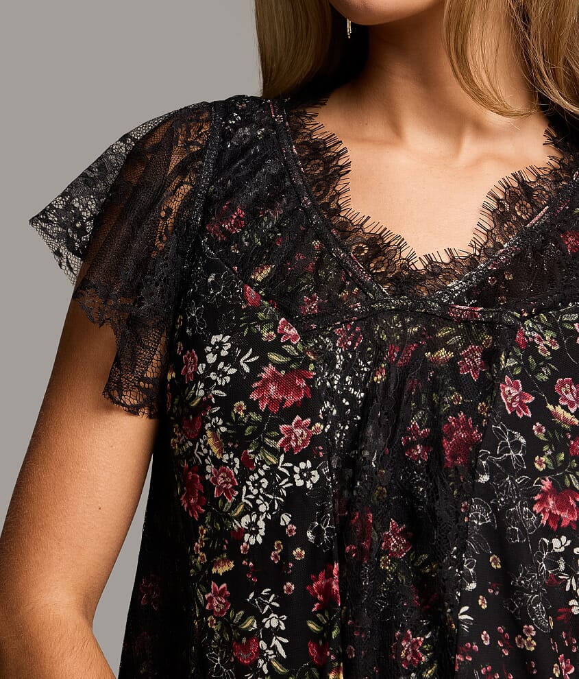 Floral Eyelash Lace Trim Top - thumbnail 4