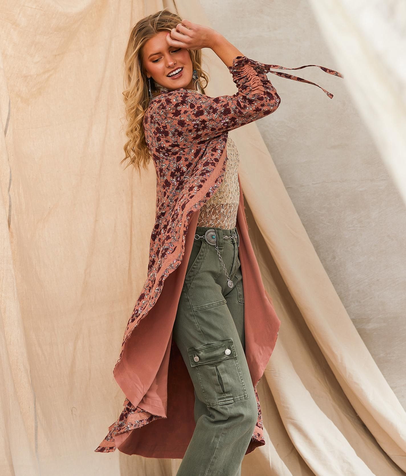 Gimmicks Floral Print Kimono - Women's Kimonos in MAUVE MULTI | Buckle