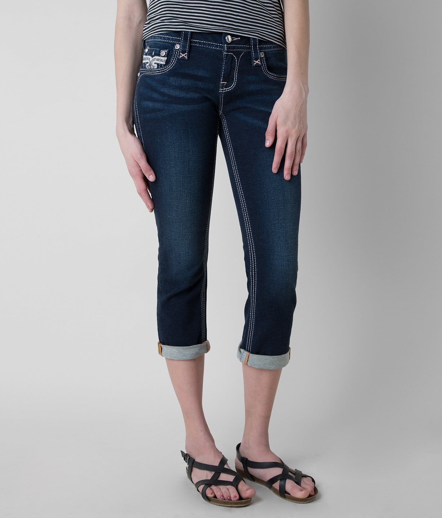 buckle capri jeans