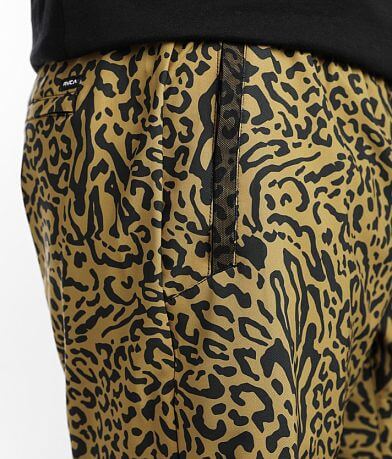 RVCA Yogger Active Stretch Short MISC_DETAIL_1
