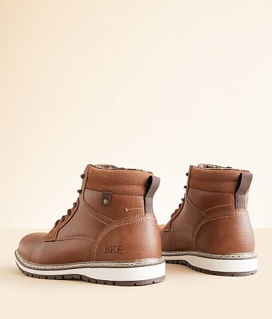 BKE William Boot MISC_DETAIL_2